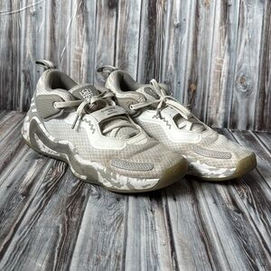 Adidas D.O.N. White/Grey Donovan Mitchell shoes, men’s 8